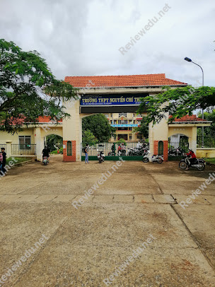 Trường THPT Nguyễn Chí Thanh