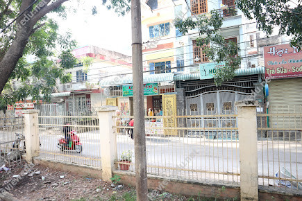 Trường THPT Nguyễn Hữu Cảnh