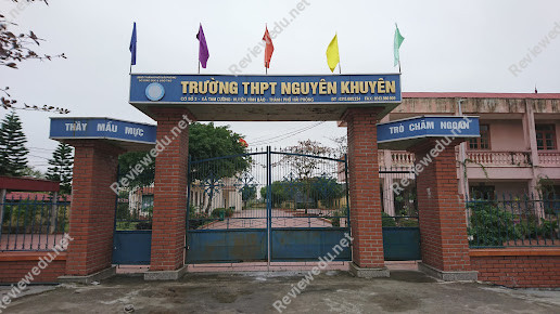Trường THPT Nguyễn Khuyến