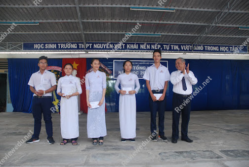 Trường THPT Nguyễn Việt Khái