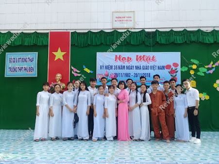 Trường THPT Phú Điền