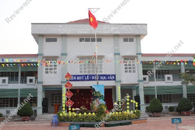 Trường THPT Thạnh Lộc