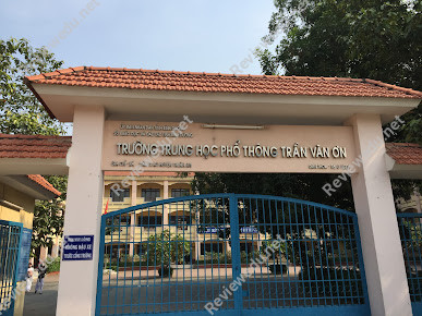 Trường THPT Trần Văn Ơn
