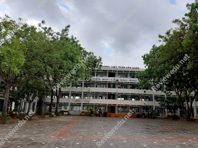 Trường THPT Trần Văn Quan