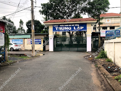 Trường THPT Trung Lập