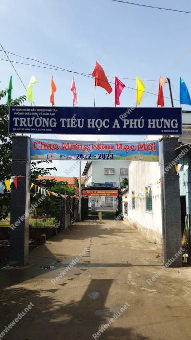 Trường tiểu học A Phú Hưng