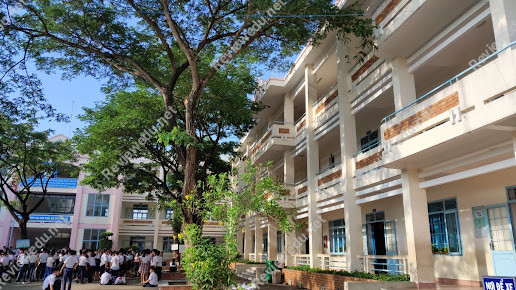 Trường Tiểu Học Nguyễn Minh Khanh