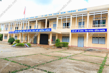 Trường Tiểu Học Nguyễn Tất Thành