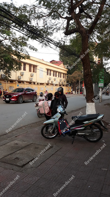 Trường Tiểu Học Nguyễn Thị Minh Khai