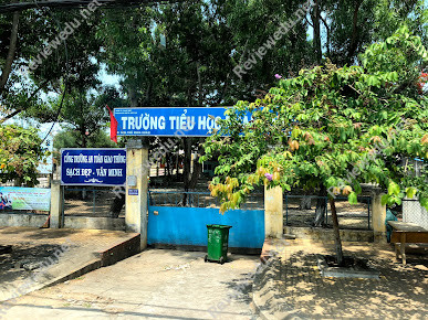 Trường Tiểu học Thanh Hải