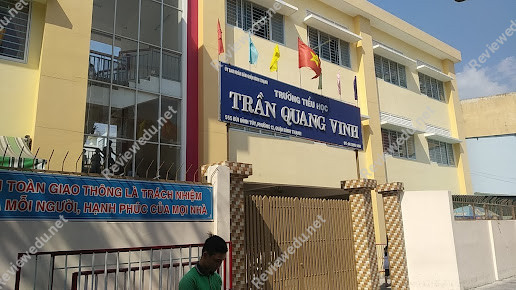 Trường Tiểu học Trần Quang Vinh
