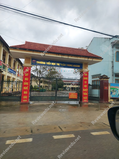 Trường Tiểu Học Trùng Khánh