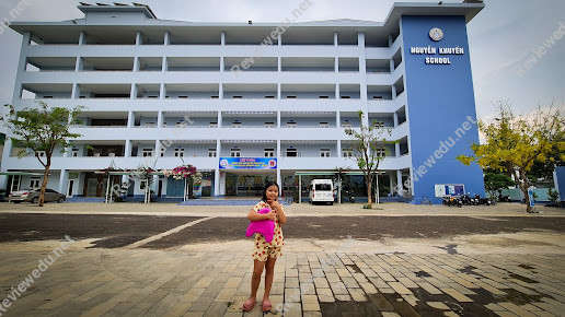 Trường Tiểu Học Và THCS Nguyễn Khuyến