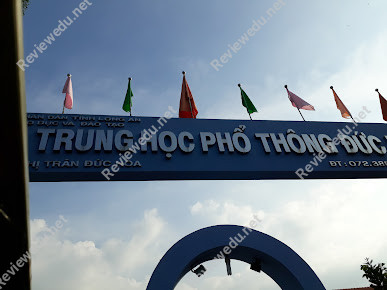 Trường THPT Đức Hòa